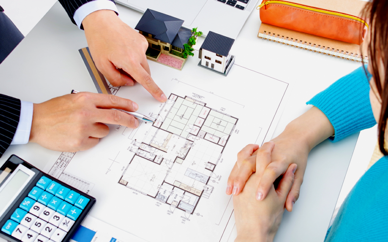 お問い合わせ・ご来場